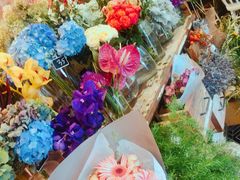 -FLOVIE FLORIST CAFE