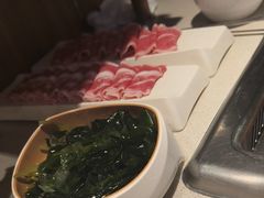 -海底捞火锅鲜切牛肉主题店(长寿路店)