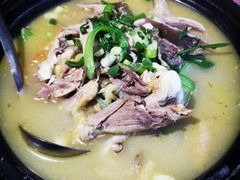 土鸡锅子-云南妈妈特色菜缘滋缘味