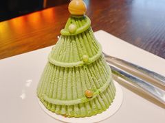 圣诞树抹茶流心蛋糕-星巴克(吉林财富广场店)