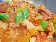 -民间瓦缸煨汤館(嵩山路店)