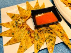 -香巴拉云南餐厅(华莱坞店)