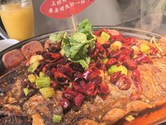 -辣尚瘾·烤鱼·新川菜(牡丹园直营店)