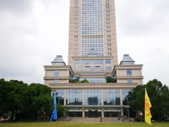-复旦大学光华楼