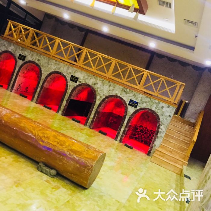 爱江山玉桑拿休闲中心图片 - 第1张