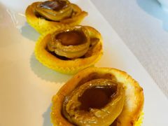 一口鲍鱼酥-夏宫中餐厅(静安香格里拉店)