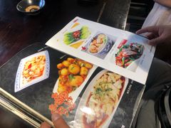 -蓝田九大碗民俗食府(蓝田店)