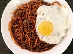 炸酱面-CHICKEN NOW韩式炸鸡&啤酒