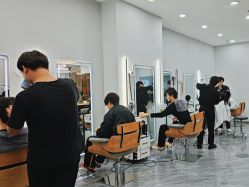 -藤野造型烫染·漂发