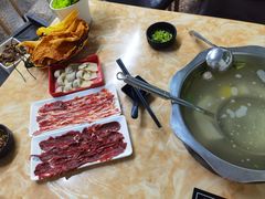 -三牛牛肉火锅