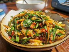 韭菜炒河虾-古道村落(温汤店)
