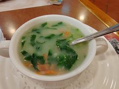 -玫瑰园西餐厅(新华大厦店)