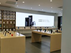 -华为授权体验店(万航渡路)