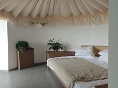 -格桑花餐厅·炭火烤羊腿(丰宁坝上草原店)