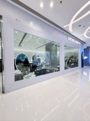 -Meng Lang 梦郎白金店