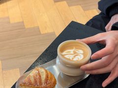 -Dogi&kiki Coffee(中心商务大厦店)