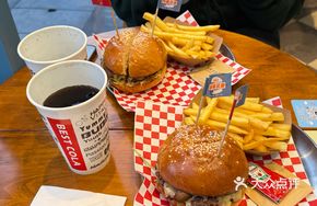 Black Truffle Mushroom Beef Burger