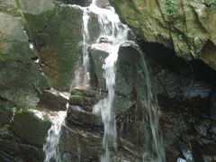 神龟听瀑-藏龙百瀑风景区