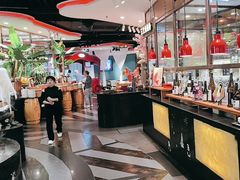 -四海一家自助餐(益田假日广场店)