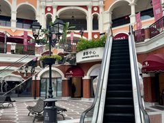 -佛罗伦萨小镇广佛名品奥特莱斯(疏港路店)