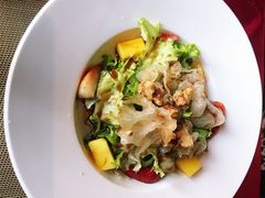 前菜-YUE·6·西式融合餐厅(外滩六号店)