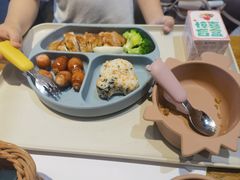 -西语炭烧牛排·西厨(石龙店)