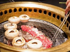-山川小町·极番烧肉(新地假日广场店)