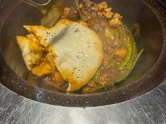 -山河屯铁锅炖·非遗东北菜(南山店)