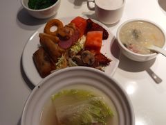 -珠海拱北口岸智选假日酒店