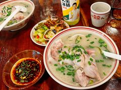 -老方桌烂蹄花川菜馆(九龙坡店)