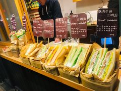 -Al Salam莫的三明治