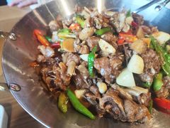 -小洞天柴火土菜馆