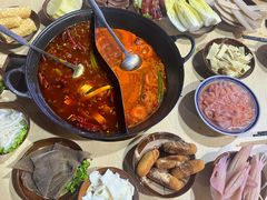 -乐闹闹重庆火鍋(民治店)