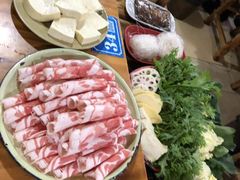 -东镇老火锅(长春路首店)