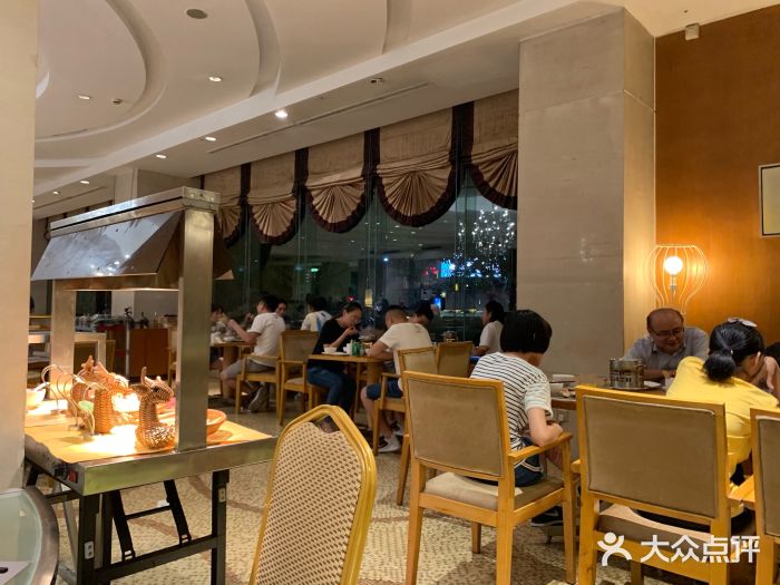 金陵江南大饭店大堂图片