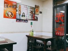 -亚忠小吃店(曾厝垵店)
