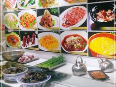 -高玛纳驴肉火烧(一世界店)