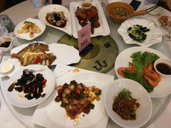 -骏莱海鲜鱼港(五角场店)