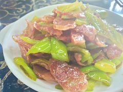 尖椒香肠-国生茶庄·地道农家菜团建活动