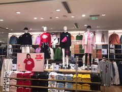 -优衣库(上海虹口龙之梦店)