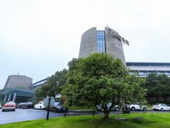 -上海佘山世茂艾美酒店