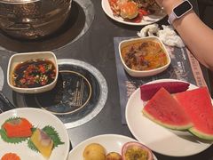 -钱小奴海鲜自助黑金店(杭州滨江龙湖店)