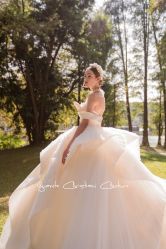 -艾米丽婚纱礼服