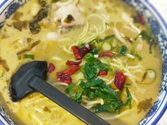 -轻捞慢起面馆(新世界百货店)