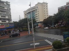 -鑫悦楼煎蟹·16年海鲜大排档