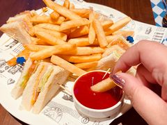 -Ambra Haus琥珀屋精酿餐厅(宝山店)