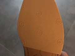 -爱革·奢品·鞋包·衣物·家居(金桥国际商业广场店)