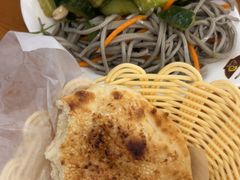 -刘记羊汤·烧饼夹肘子