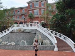 -香港大学