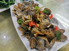 -四川小胡子海鲜(丁村万人海鲜广场店)